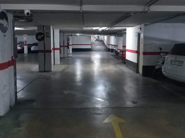Booking - Parking Avda. Giorgeta - Image 3